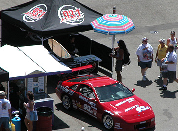 Wide shot of Gate 14.