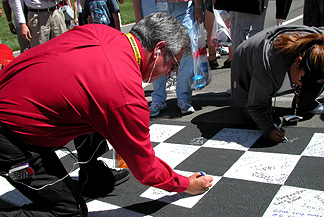 Jim Mueller & Richard Petty.