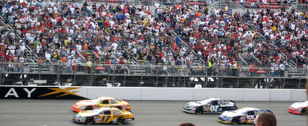 start of '06 Auto Club 500.