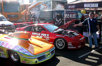 Wide shot of Cool Patrol w/Unc's cars.